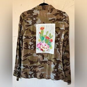 Camo button down with Cactus embroidered patch. Size L  western boho military